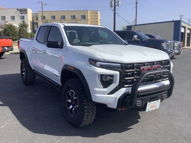 2025 GMC Canyon AT4's photo