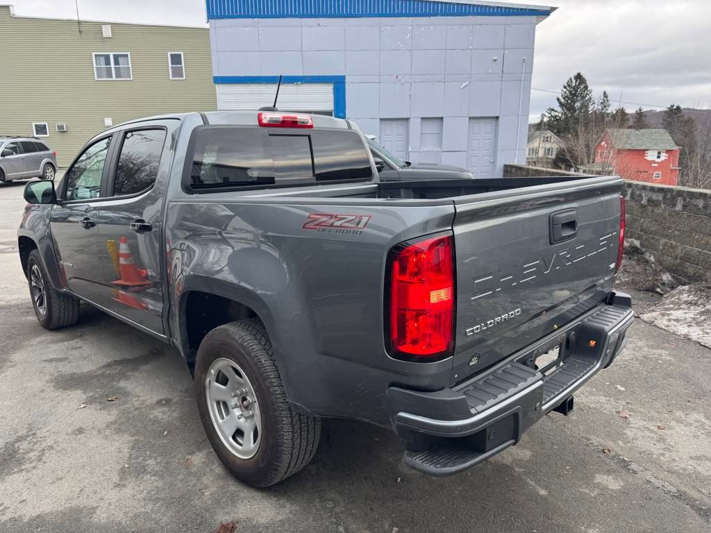 2022 Chevrolet Colorado Z71 photo 3