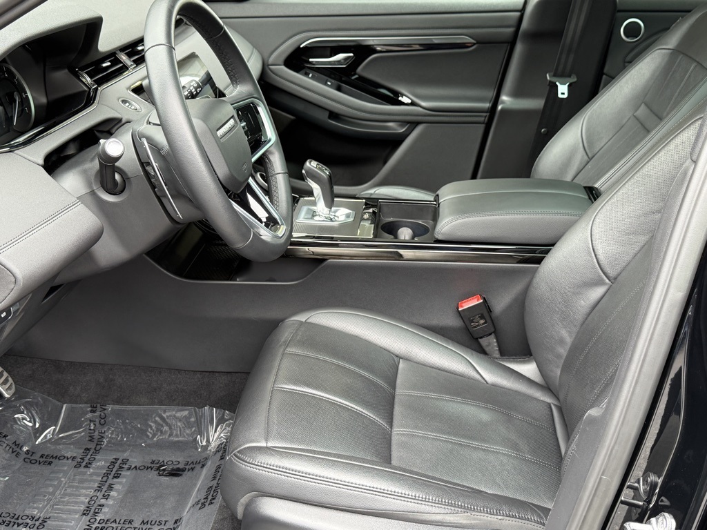 2023 Land Rover Range Rover Evoque R-Dynamic SE photo 13