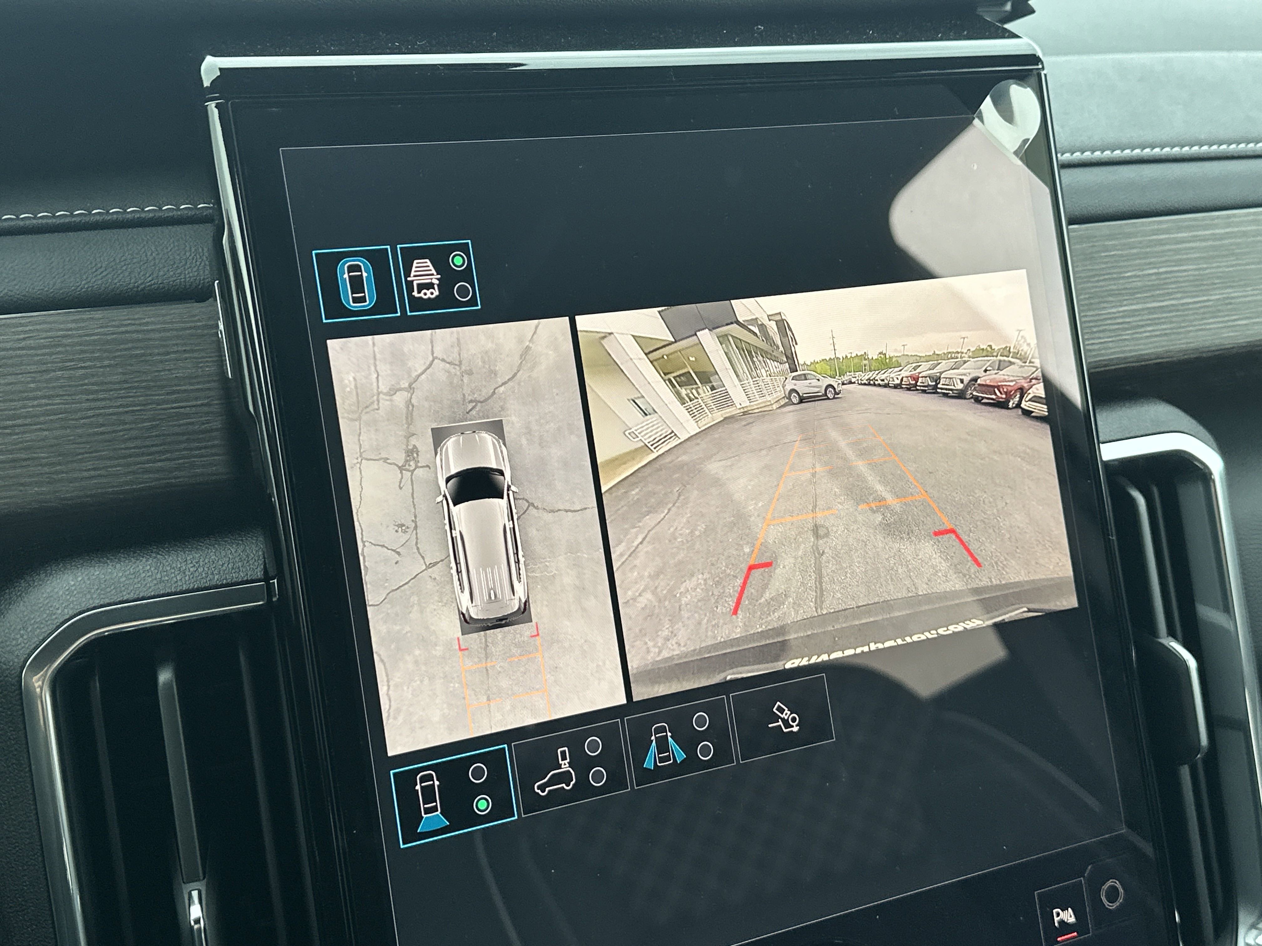 2025 Gmc Acadia Denali photo 3