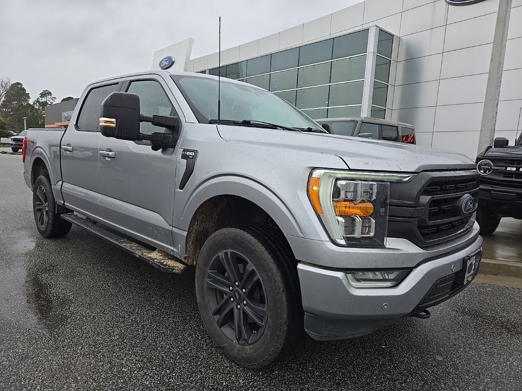 2021 Ford F-150 XLT's photo