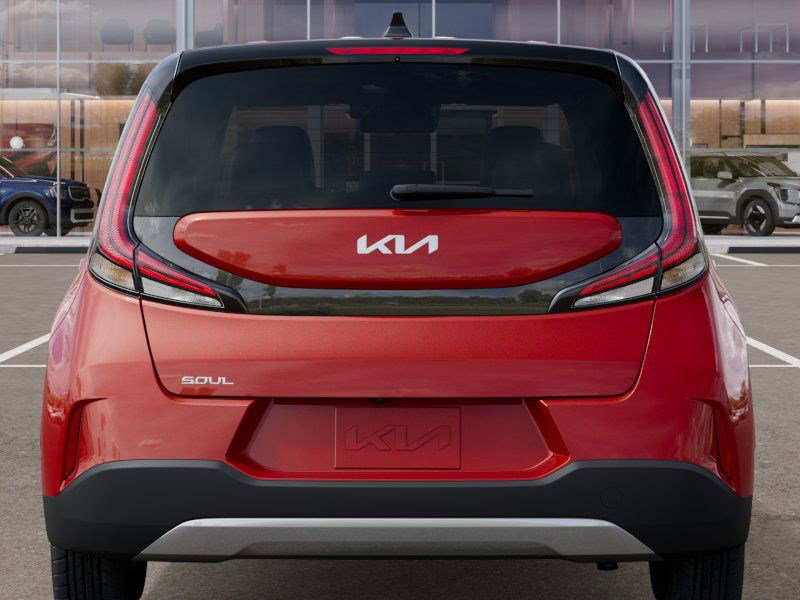 2025 Kia Soul LX photo 13