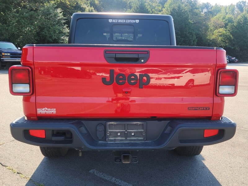 2020 Jeep Gladiator Sport S photo 4