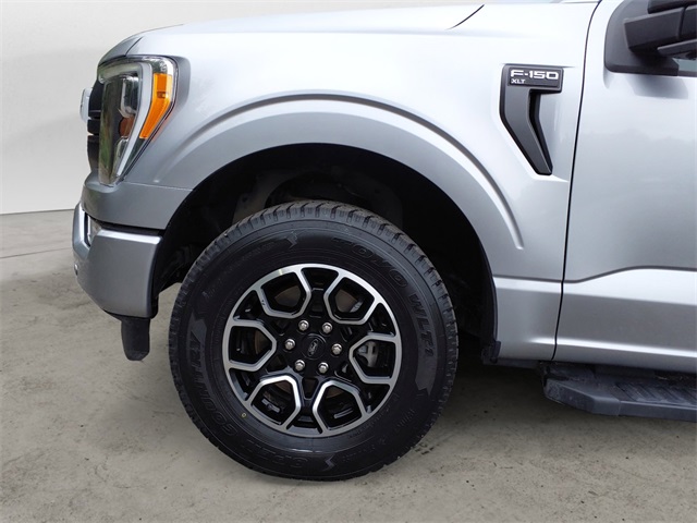 2022 Ford F-150 XLT photo 14