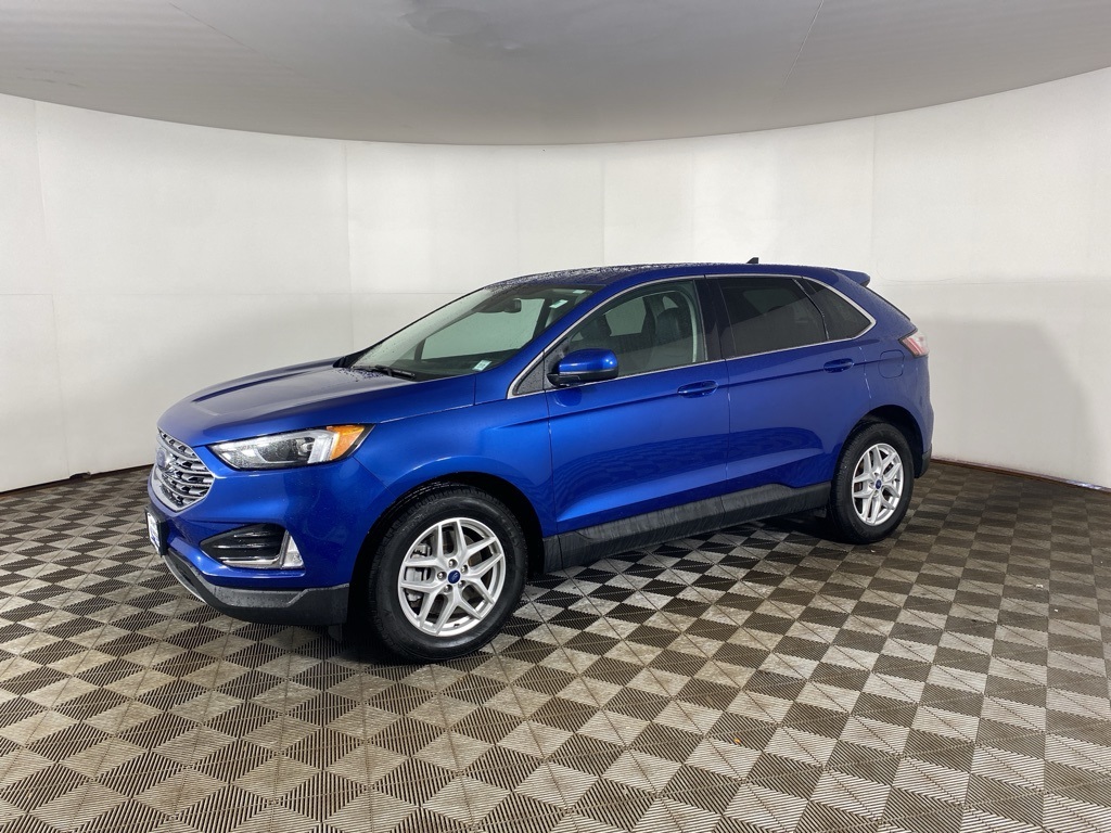 2022 Ford Edge SEL photo 4