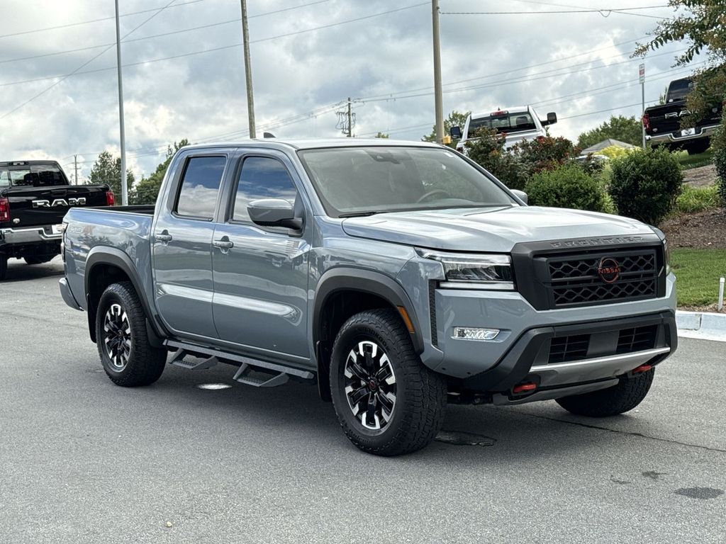 2024 Nissan Frontier PRO-4X photo 7