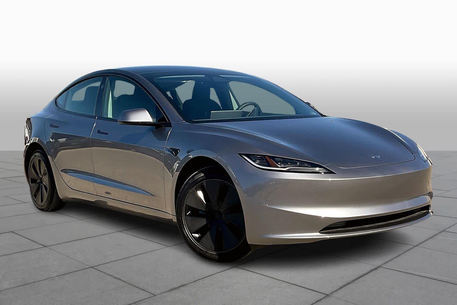 Used 2025 Tesla Model 3 Performance with VIN 5YJ3E1EA2SF968613 for sale in Austin, TX