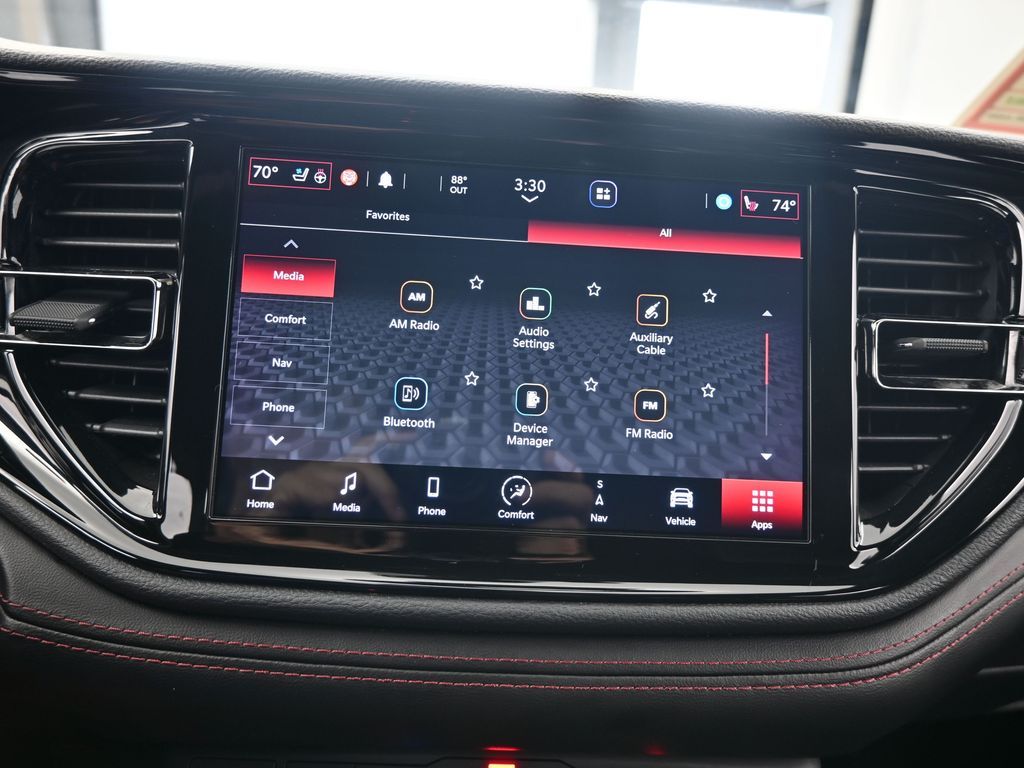 2022 Dodge Durango R/T photo 14