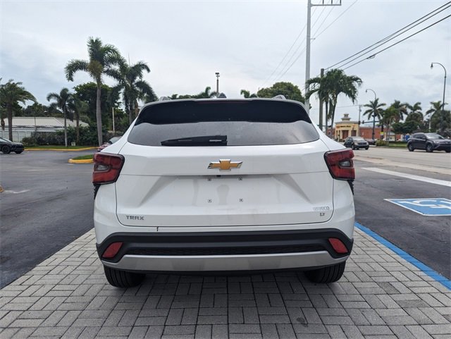 2026 Chevrolet Trax LT photo 10