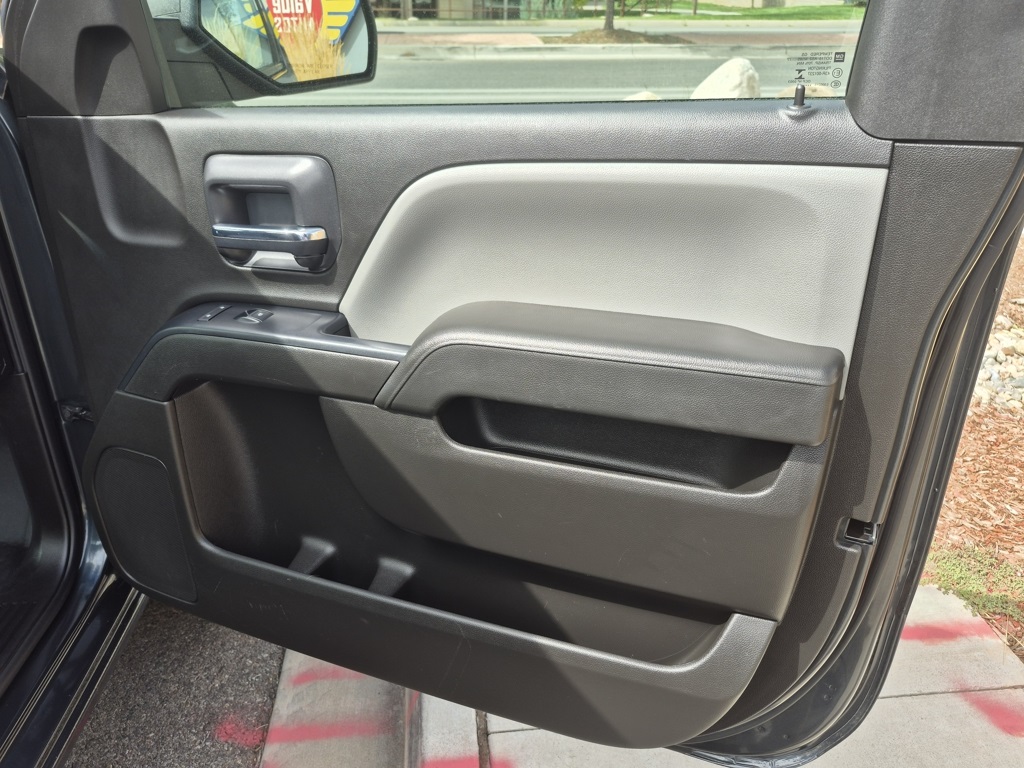 2018 Chevrolet Silverado Work Truck LS Base photo 19