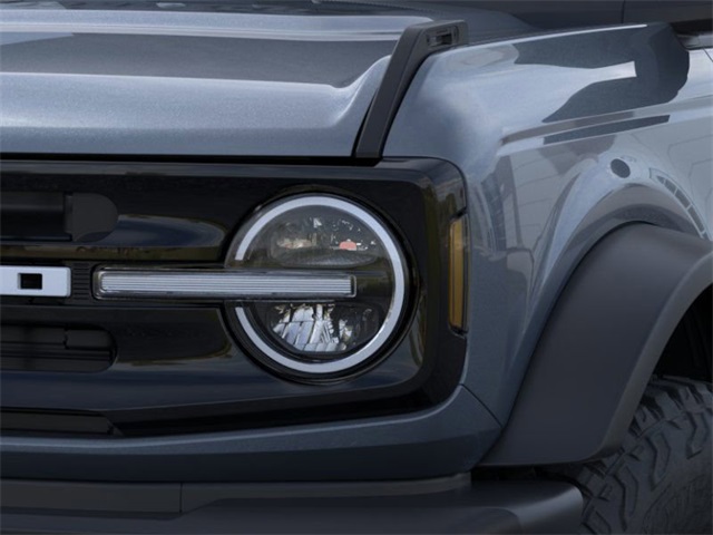 2025 Ford Bronco Outer Banks photo 20