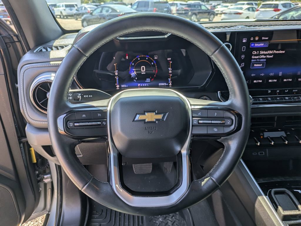 2023 Chevrolet Colorado LT photo 15