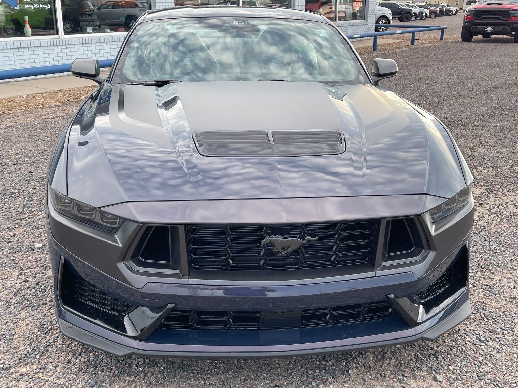 2025 Ford Mustang Dark Horse Premium photo 2