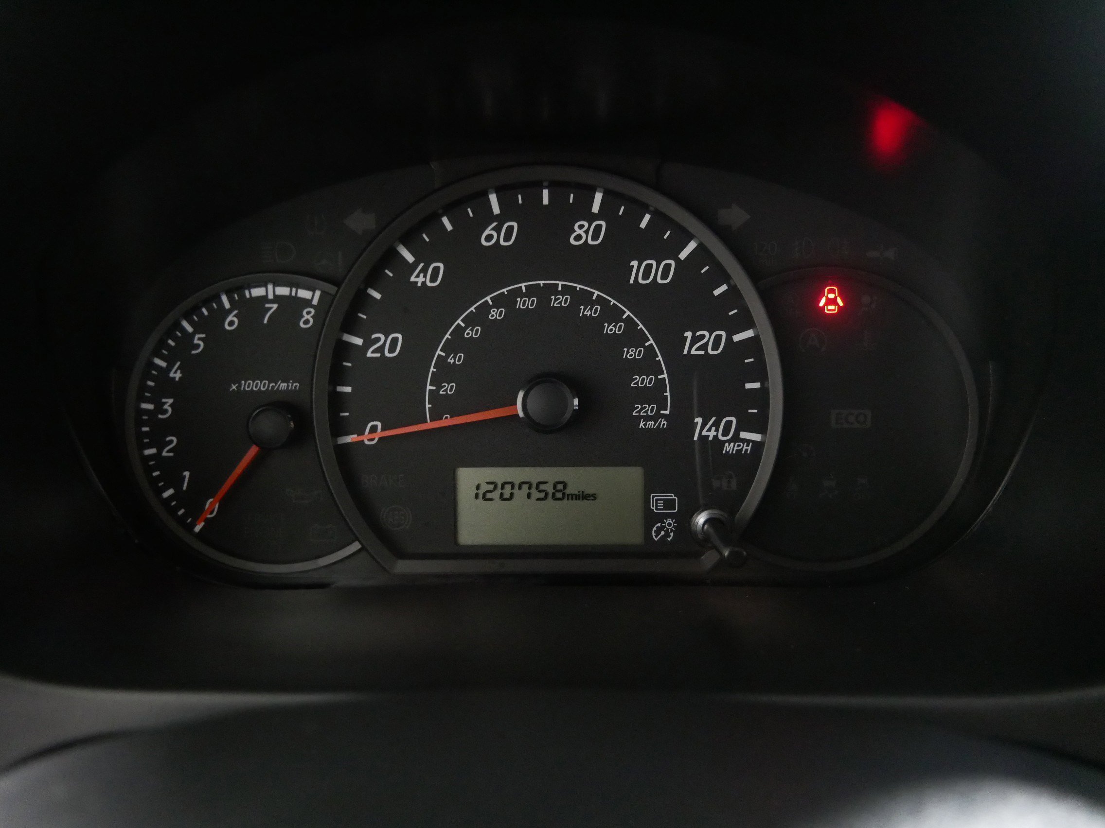 2017 Mitsubishi Mirage ES photo 21