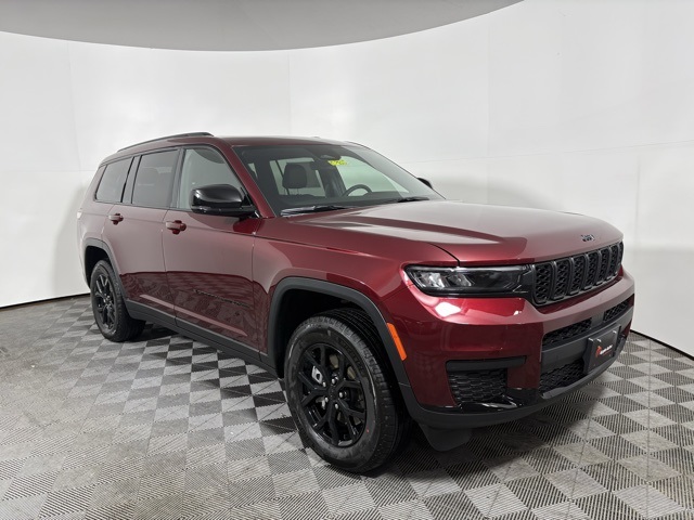 2025 Jeep Grand Cherokee L Altitude's photo