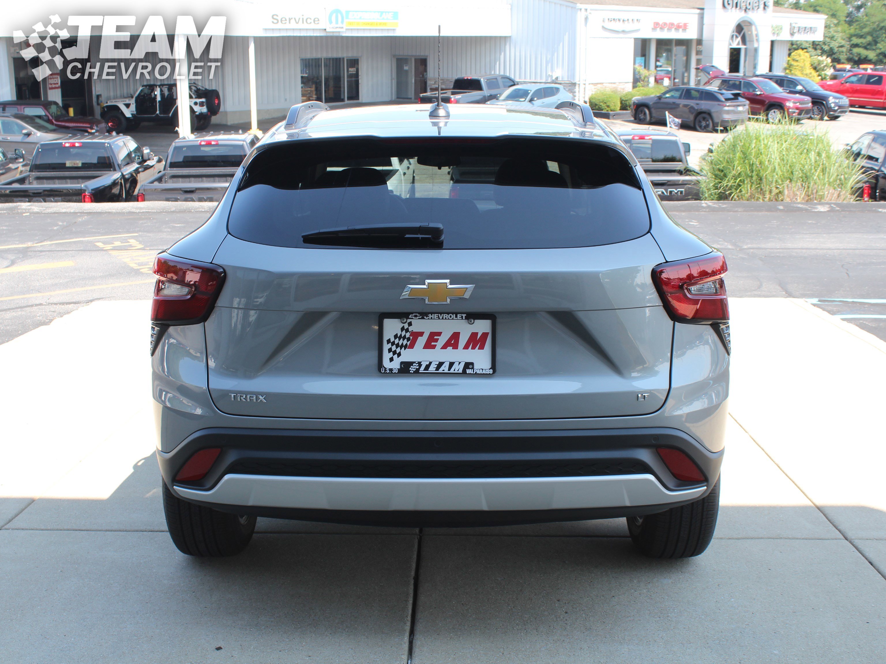 2025 Chevrolet Trax LT photo 4