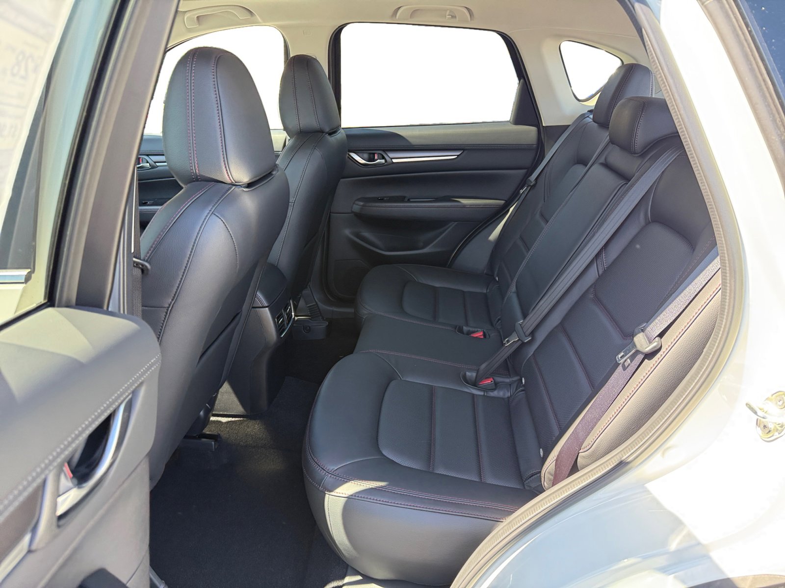 2025 Mazda CX-5 2.5 S Carbon photo 16