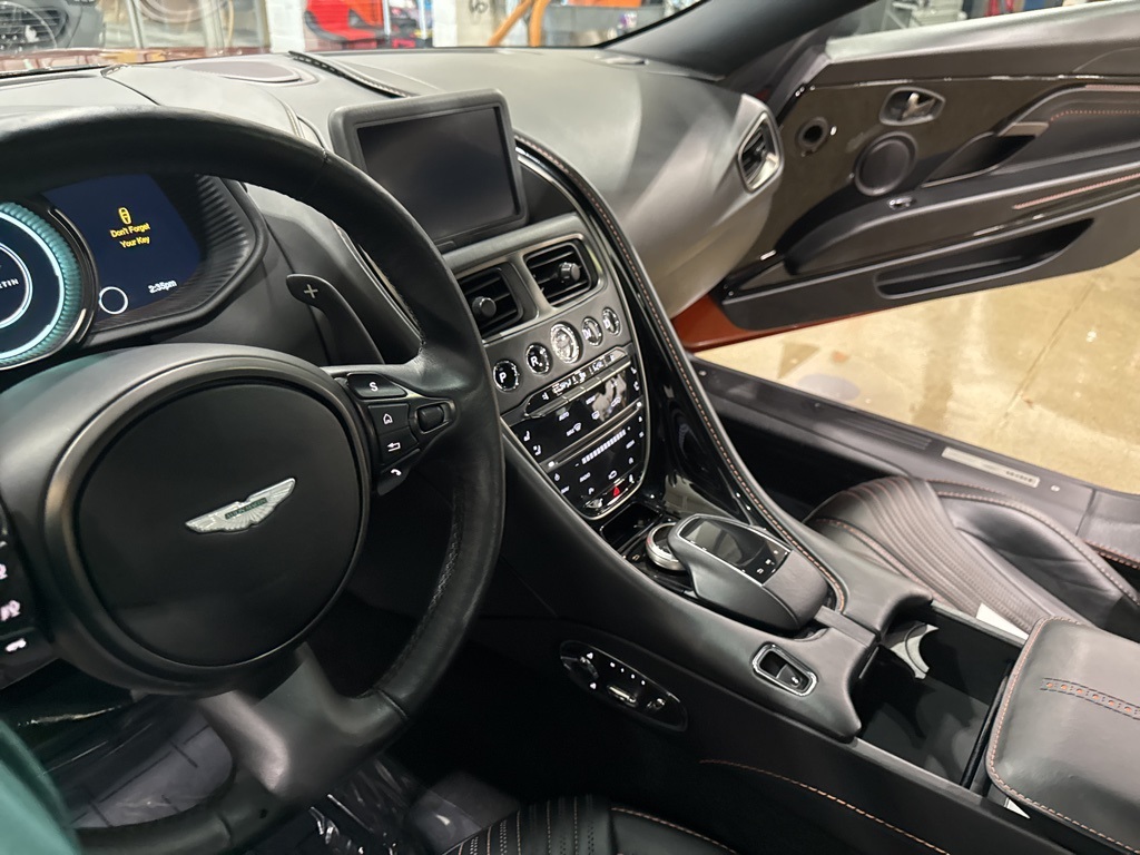 2019 Aston Martin DB11 AM5 photo 8