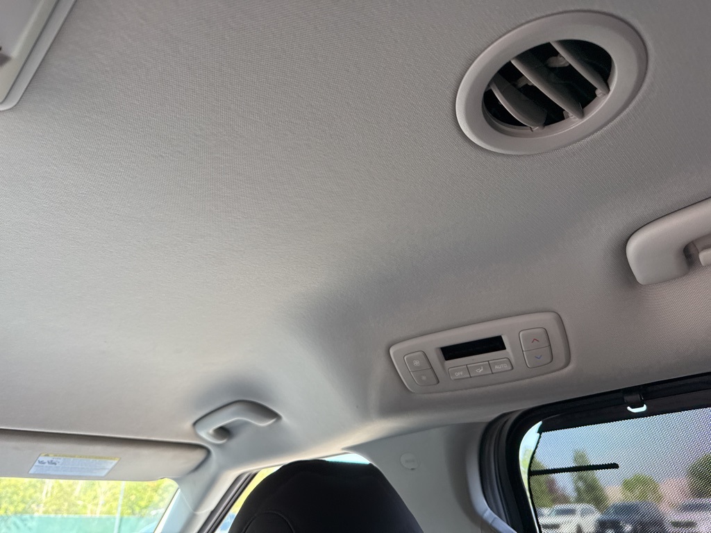 2024 Kia Carnival SX photo 20