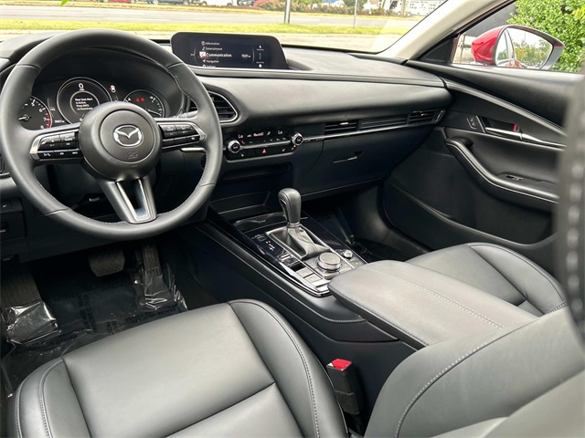 2024 Mazda CX-30 2.5 S Preferred photo 2