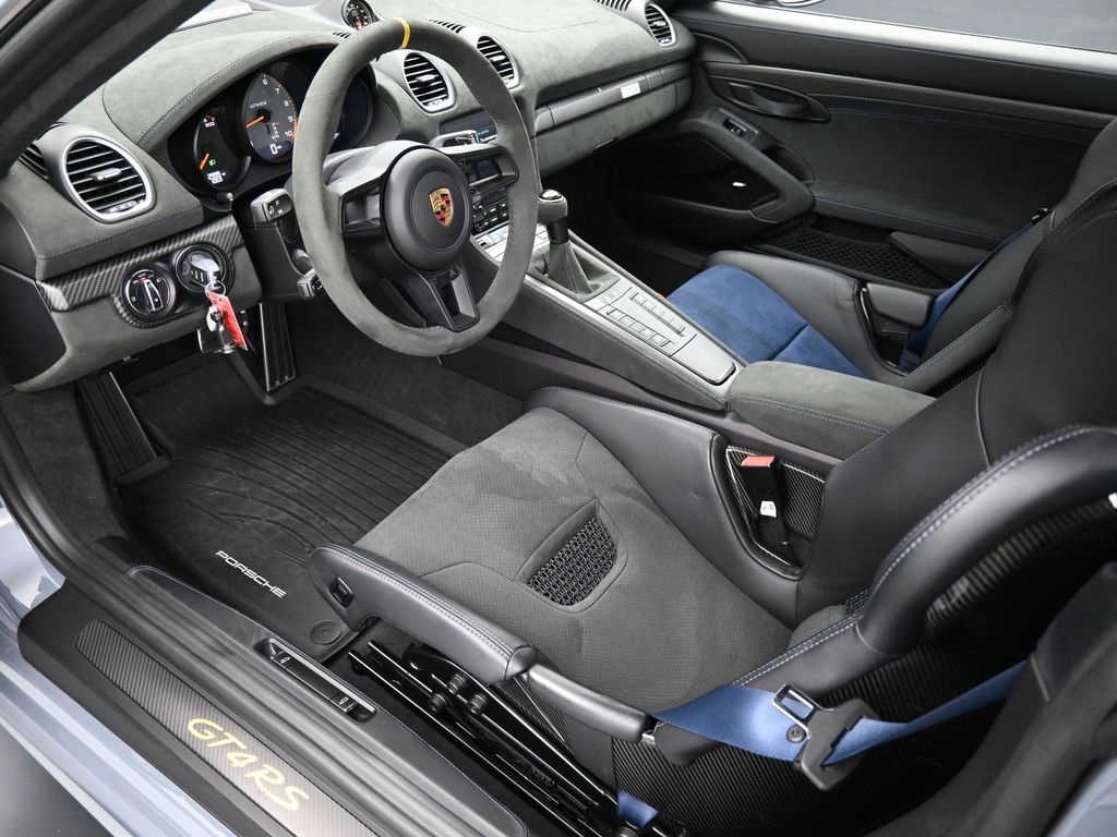 2023 Porsche 718 GT4 RS