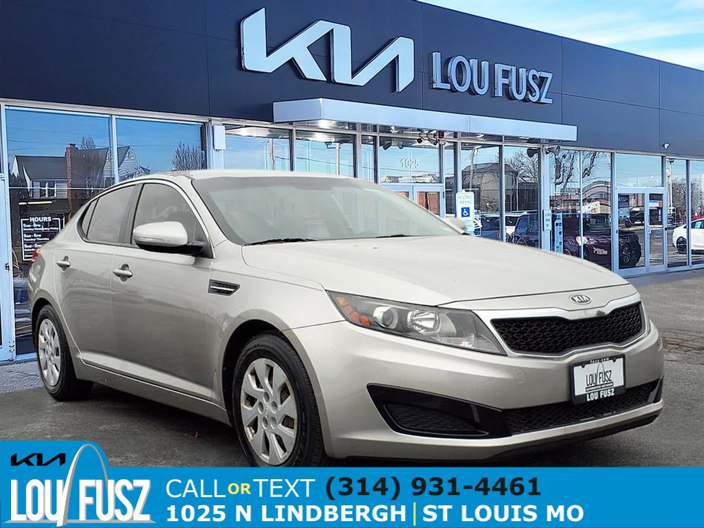 2011 Kia Optima LX's photo