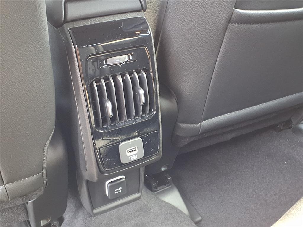 2026 Jeep Compass Latitude Altitude photo 4