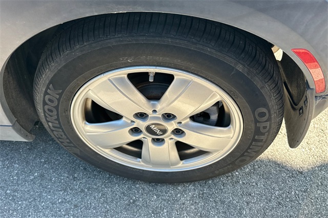 2016 Mini Cooper Base photo 6