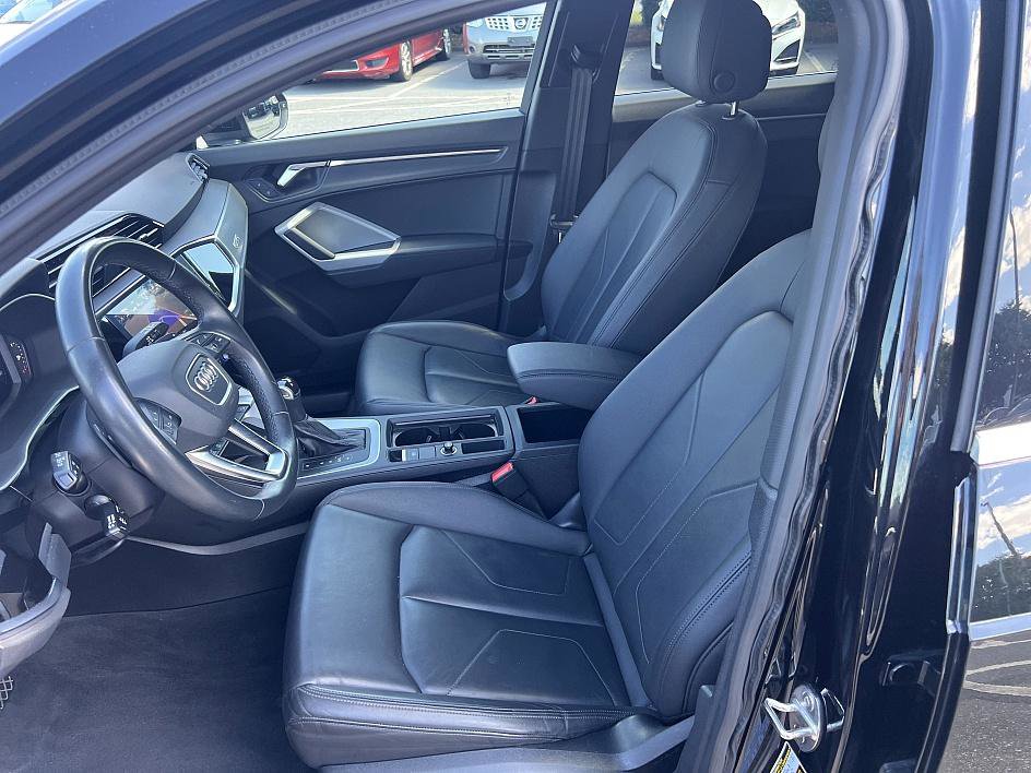 2024 Audi Q3 S line Premium photo 14