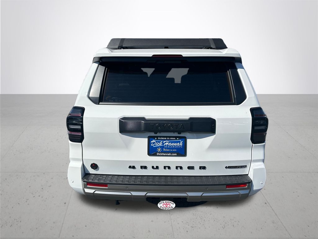 2025 Toyota 4Runner photo 4