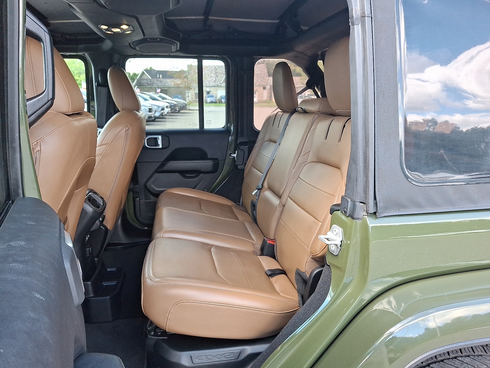 2021 Jeep Wrangler 4xe Unlimited Sahara photo 10