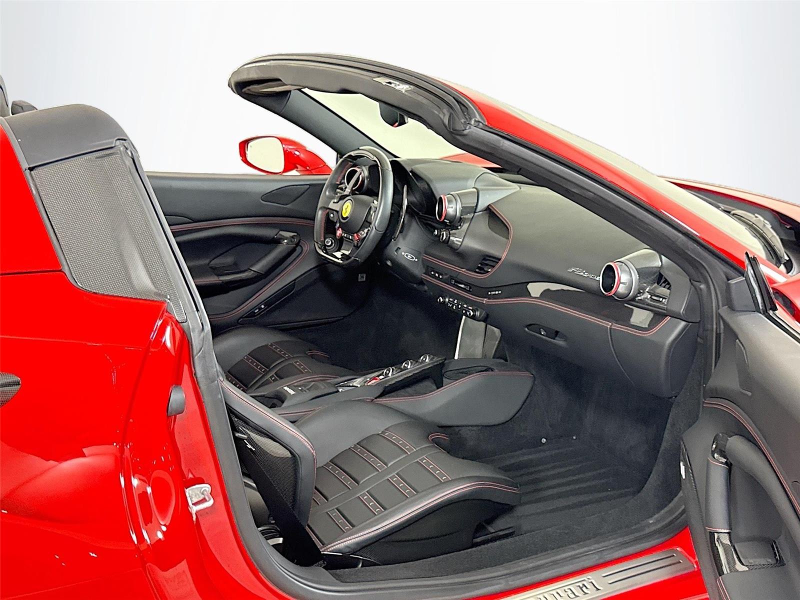 2022 Ferrari F8 Spider photo 22
