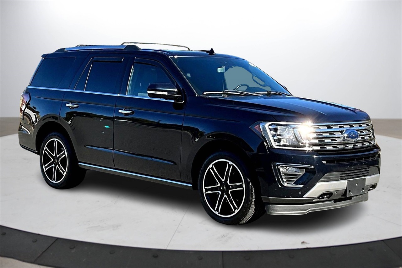 2021 Ford Expedition Limited's photo