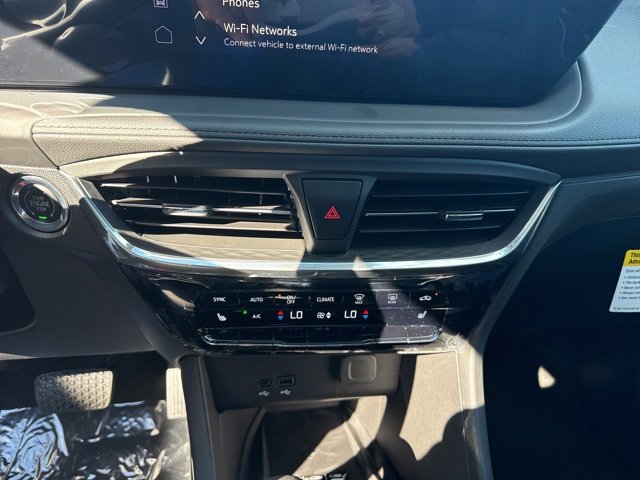 2026 Buick Encore GX Avenir photo 19