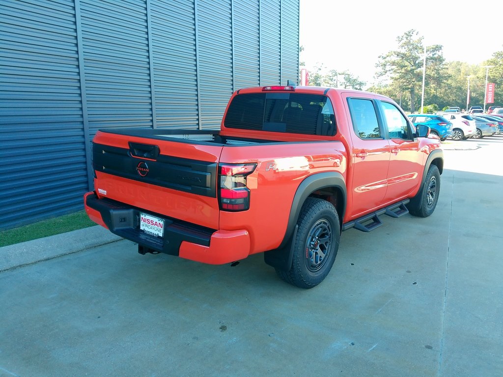 2025 Nissan Frontier Crew Cab PRO-4X photo 3