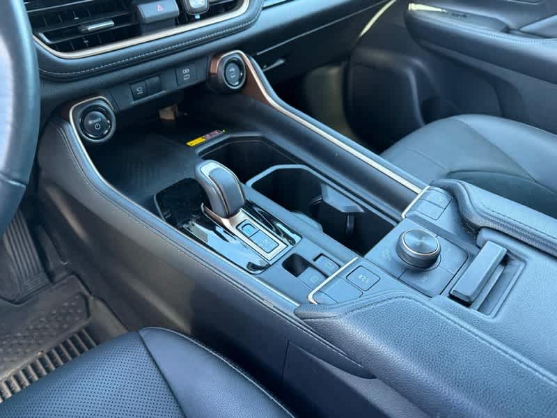 2024 Toyota Grand Highlander Limited - Photo 21