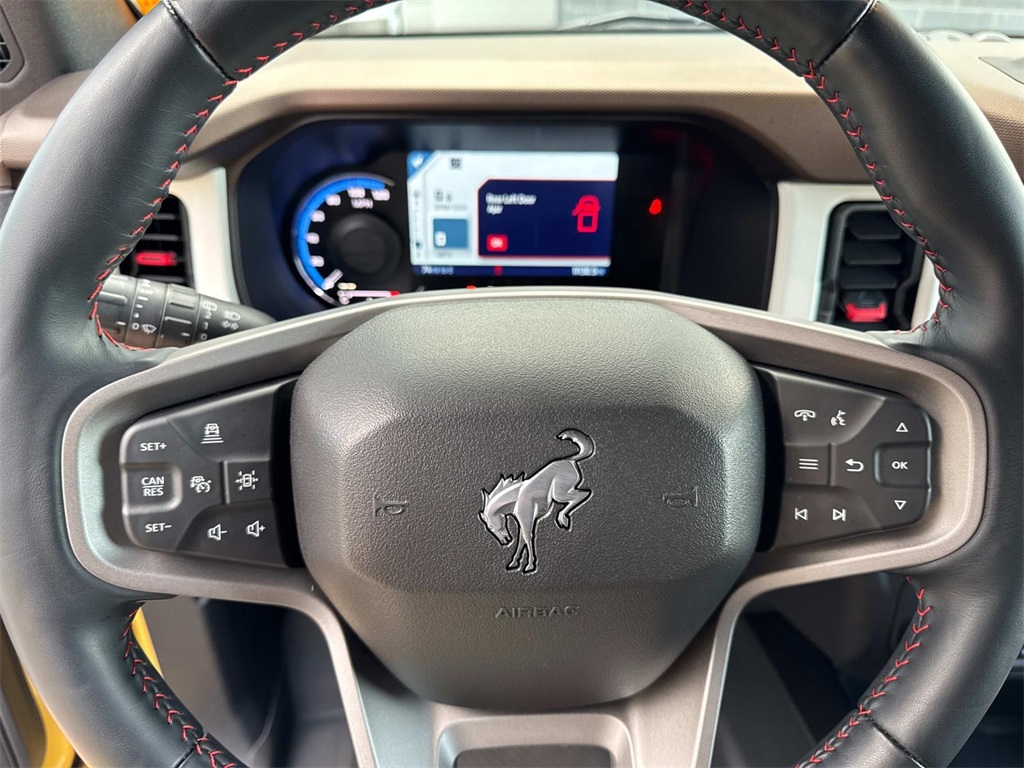 2023 Ford Bronco Heritage Limited First Edition photo 22