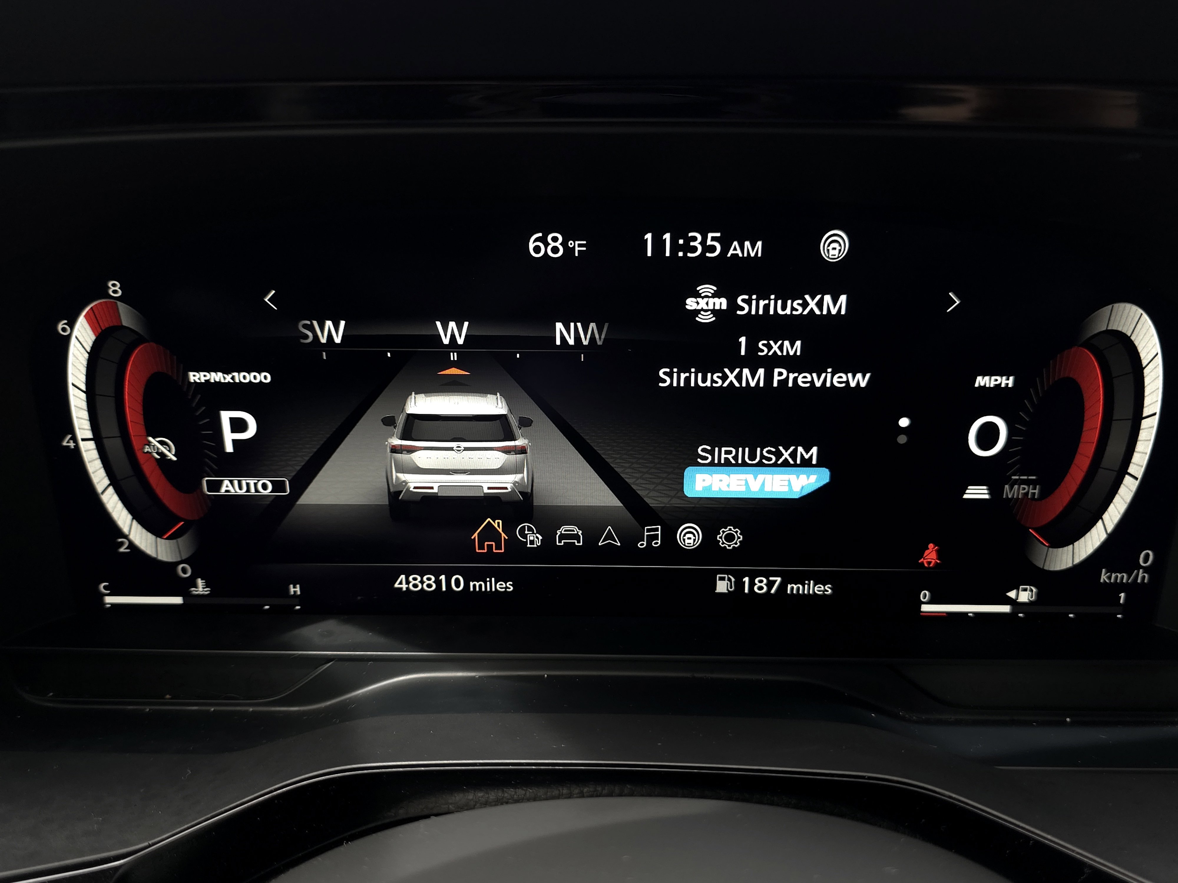2023 Nissan Pathfinder Platinum photo 21