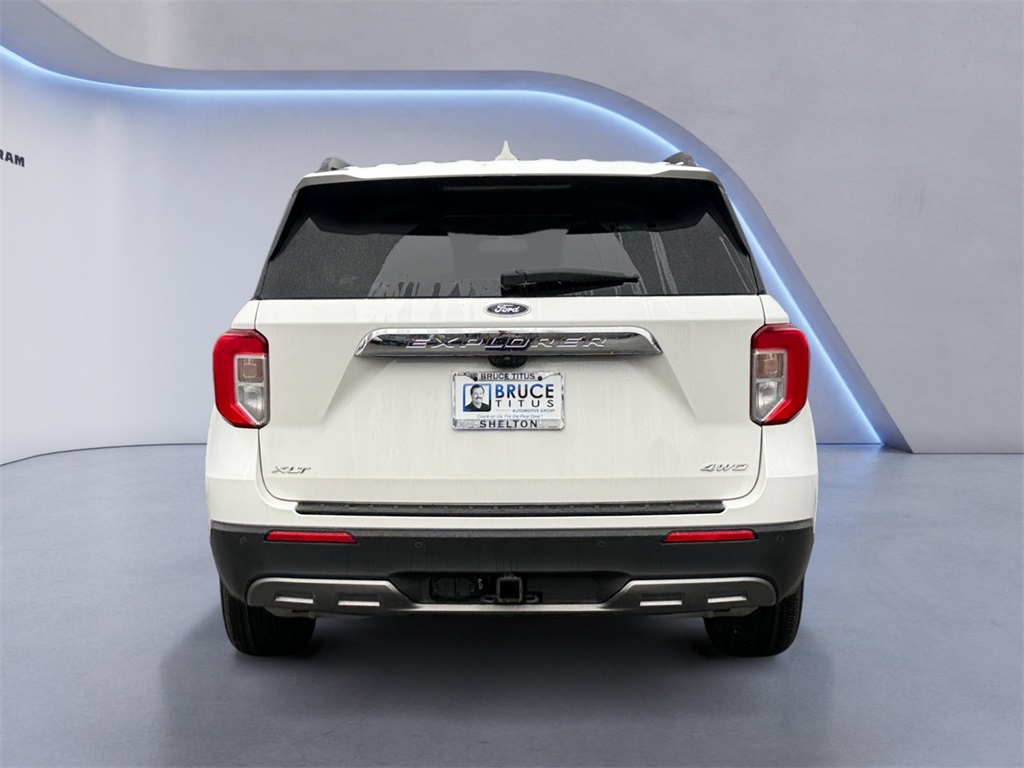 2022 Ford Explorer XLT photo 3