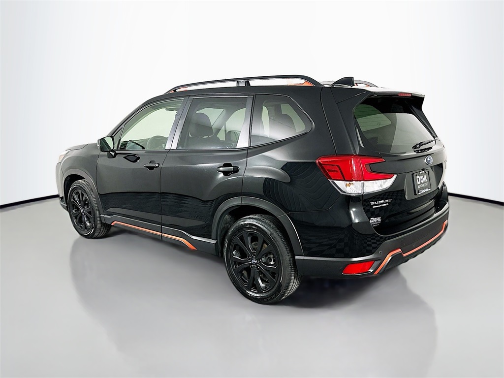 2024 Subaru Forester Sport photo 2