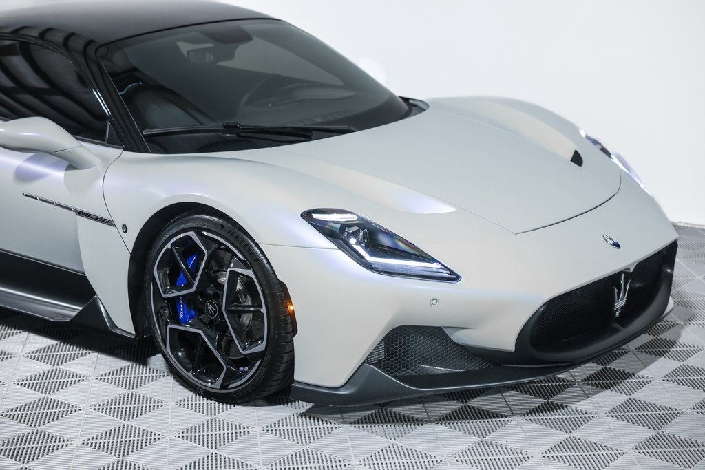 2022 Maserati MC20 Base photo 5