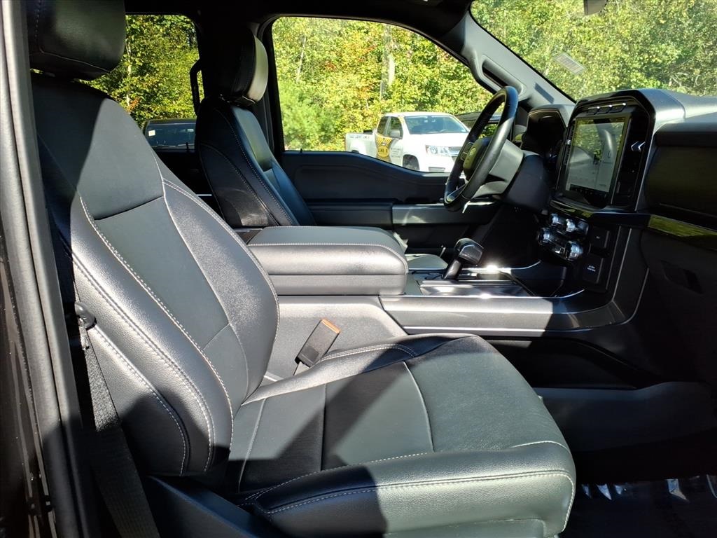 2022 Ford F-150 XLT photo 9