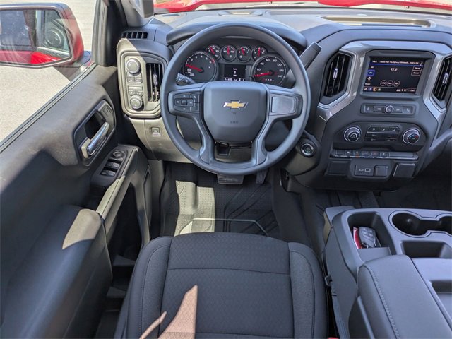 2025 Chevrolet Silverado 1500 Custom photo 17
