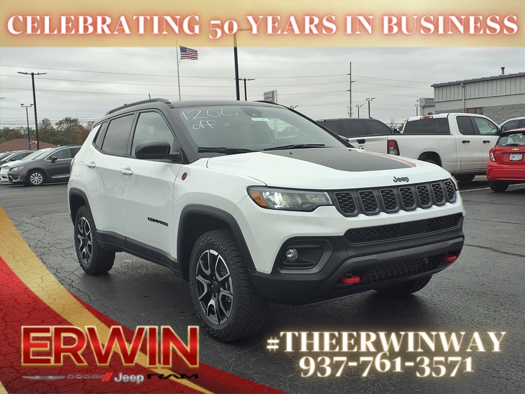 2026 Jeep Compass Trailhawk's photo