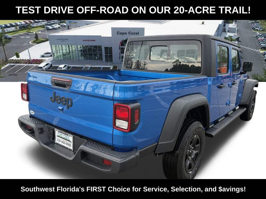 2025 Jeep Gladiator Sport photo 3