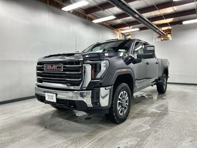 2026 GMC Sierra SLE's photo
