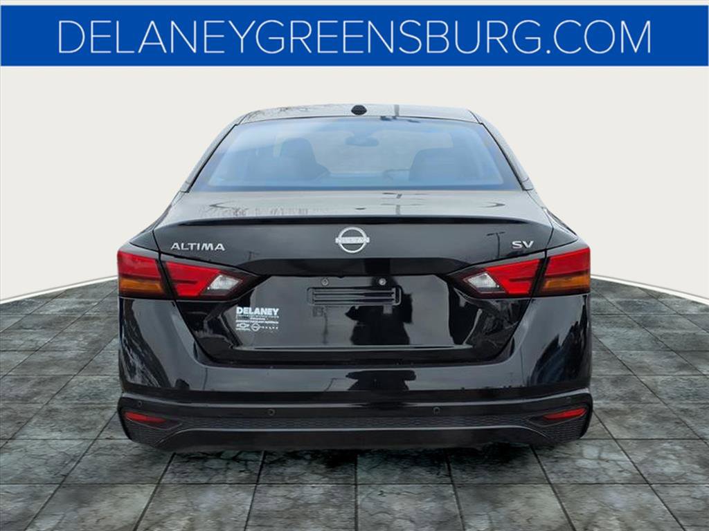 2023 Nissan Altima 2.5 SV photo 4