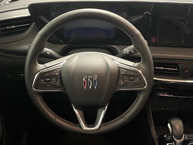 2024 Buick Encore GX Avenir photo 11