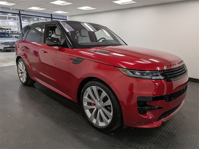 2023 Land Rover Range Rover Sport SE photo 3