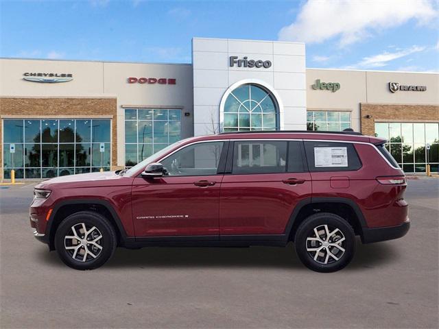 2025 Jeep Grand Cherokee Limited photo 3
